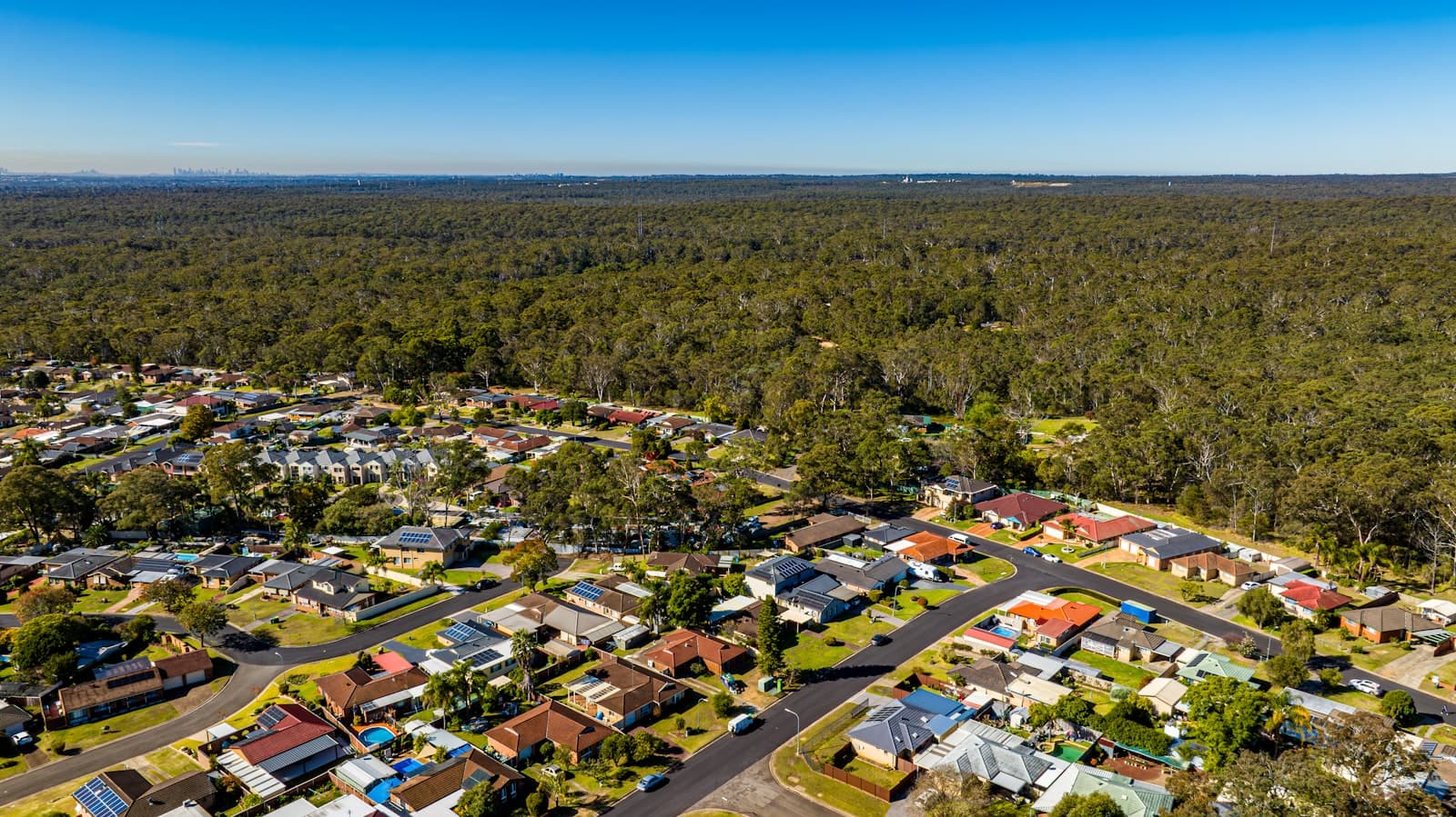 The Best Regional Towns to Invest in Australia 2026